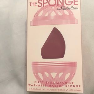 The SPONGE by MakeUp Eraser